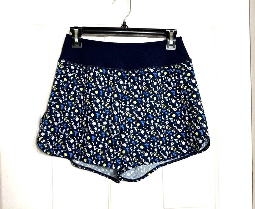 Addison Bay NWOT The Everyday Short Navy Blue Floral Athleisure Sporty Chic S